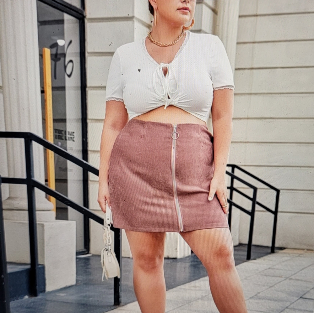 Pink Suede Skirt with Zipper plus size
